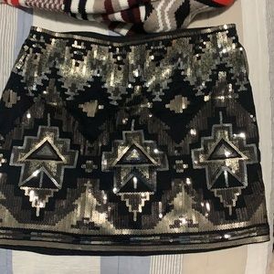 Express sequin skirt